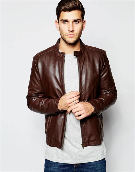 Asos leather jacket men - Keep things tonal with ASOS DESIGN – the classic colour pallets and men’s black overshirts have the added goes-with-everything bonus. And if you’re looking to stand out, Stan Ray delivers with men’s checked shackets and bold printed designs. Sort. New in date. Sale/New Season. 